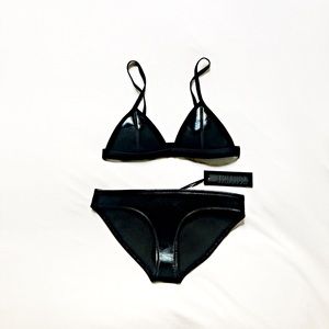 Black XS Triangl Bikini